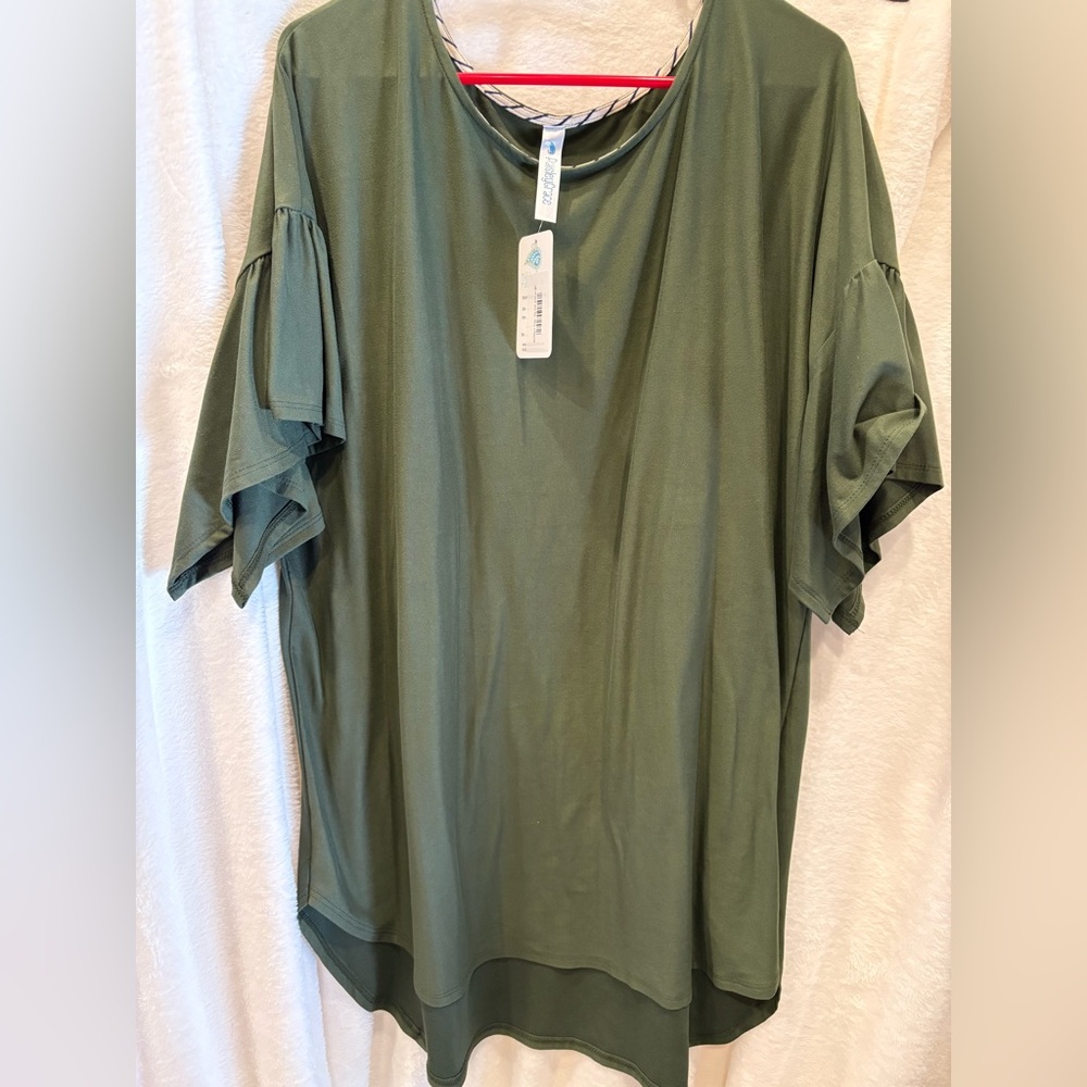NWT 2XL tunic pleated short sleeve shirt